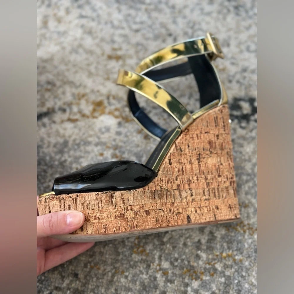 Giuseppe Zanotti Black/Gold Patent Leather Wedge Sandals Size‎ 36.5
